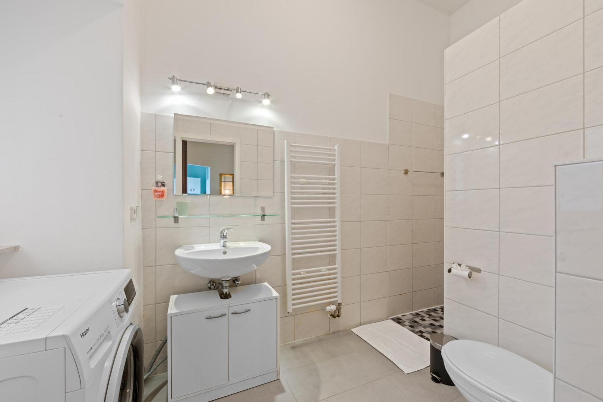 Apartment Uthman Berlin-Neukoelln Eksteriør billede
